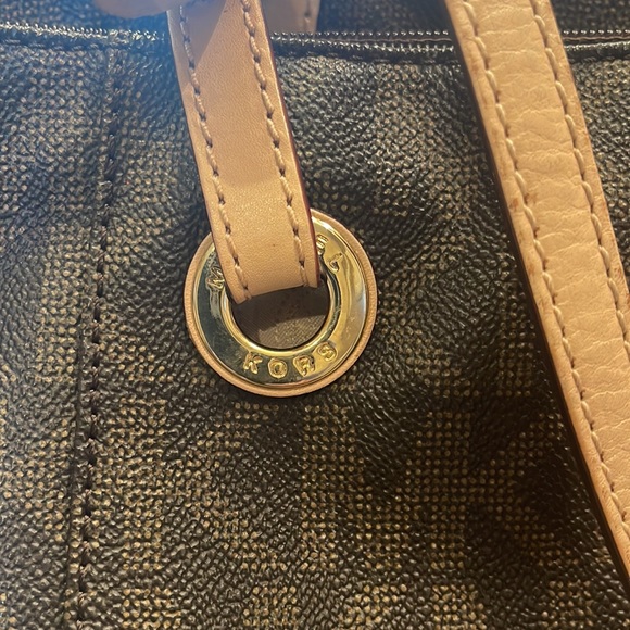 Michael Kors bag, authentic, bought at Belk for $198 pre-tax. Great condition. - Picture 4 of 14